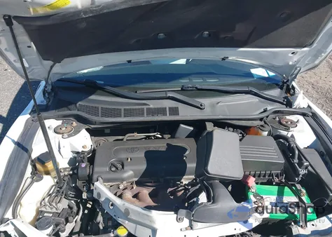 2007 Toyota Camry Ce/Le/Xle/Se z USA, uszkodzony, nr VIN 4T1BE46K47U714142